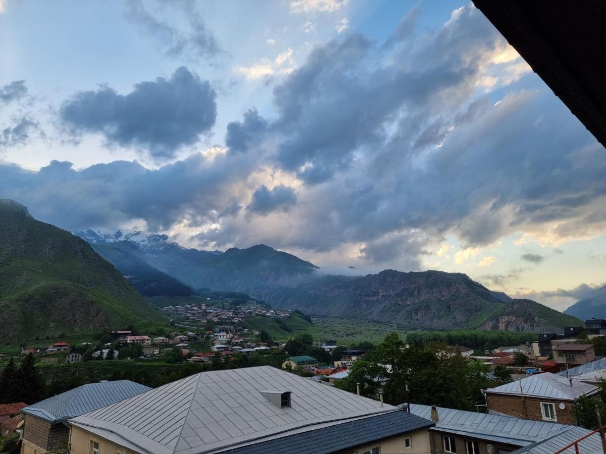 Hotel Sweet Night Kazbegi Esterno foto