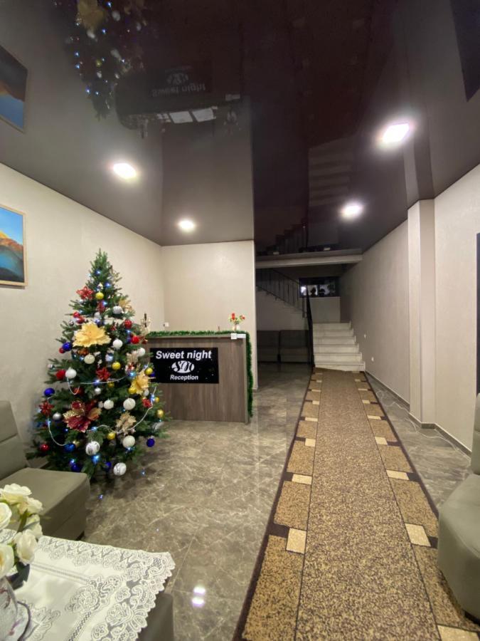 Hotel Sweet Night Kazbegi Esterno foto